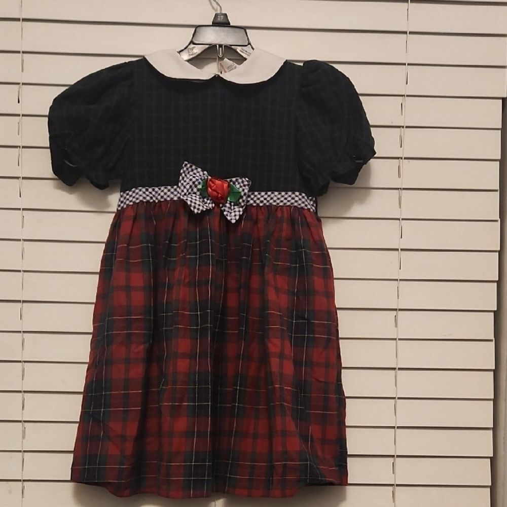 Vintage 90s Plaid Dress with Bow Accent. Size 6